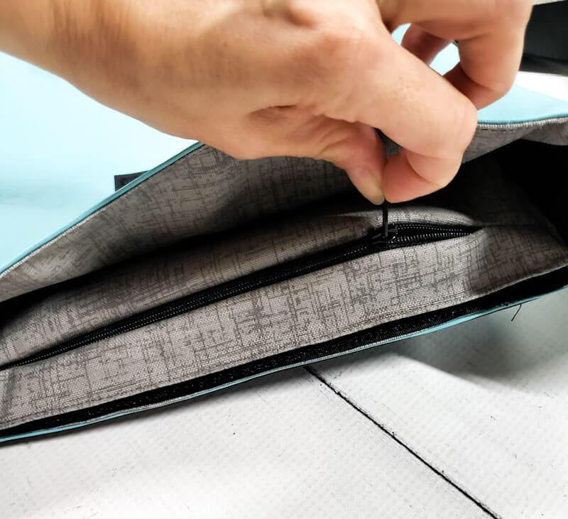 Pochette à velcro avec fermeture éclair (Pour Petite Ourse, Kangourou ou KangourouMom) - Kassiopeia par la Bohème - Sac à main interchangeable fait au Québec