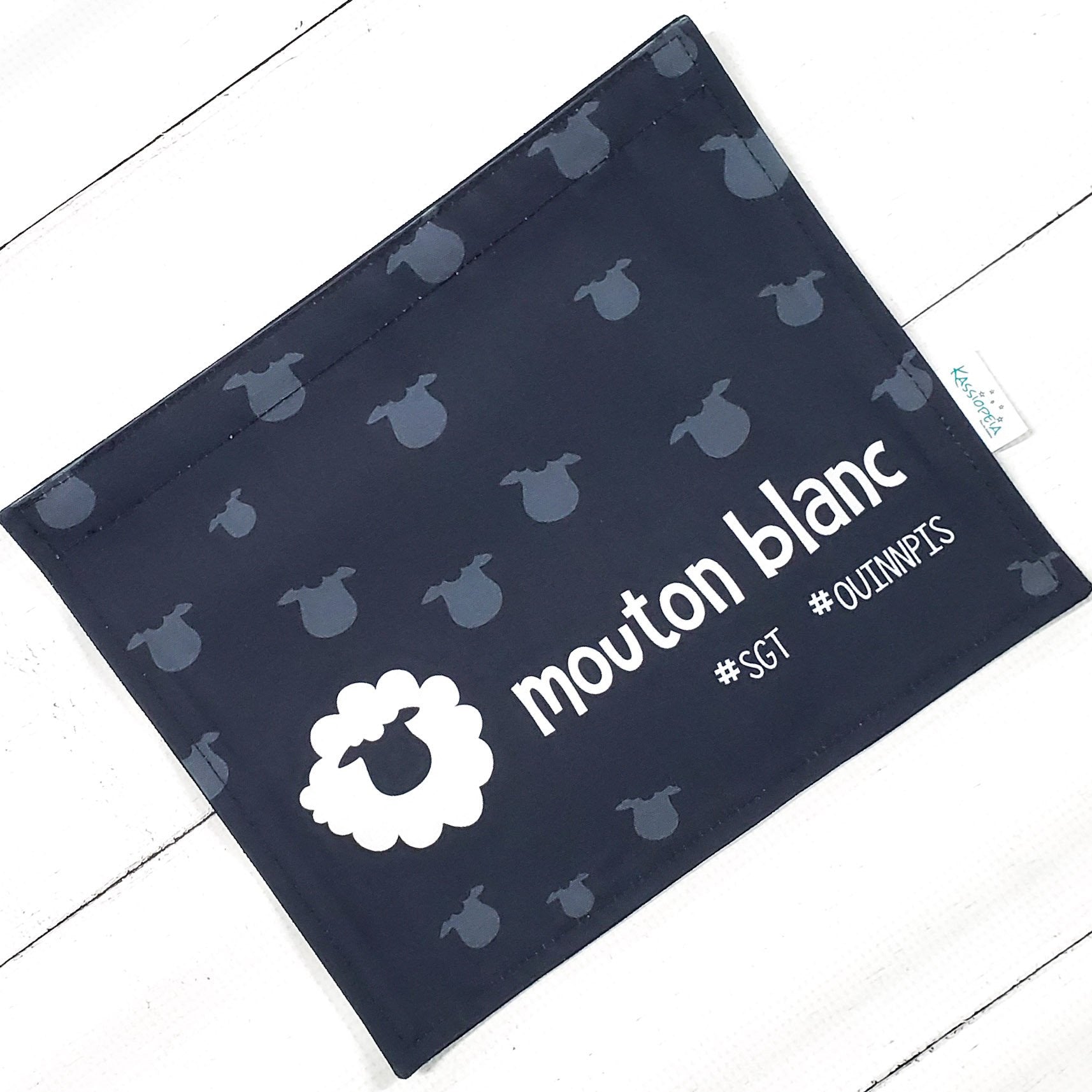 Rabat Mouton Blanc 11" - Kassiopeia par la Bohème - Sac à main interchangeable fait au Québec