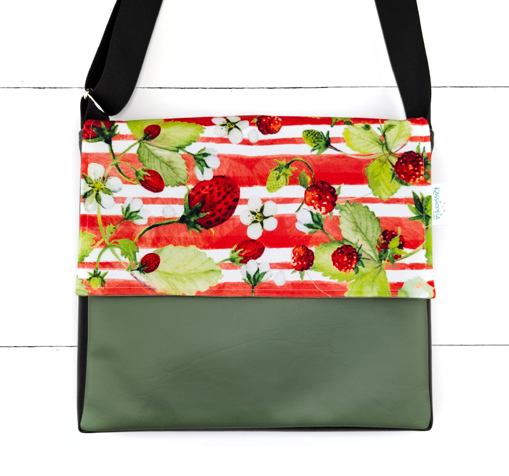 Rabat Fraises et framboises 15"