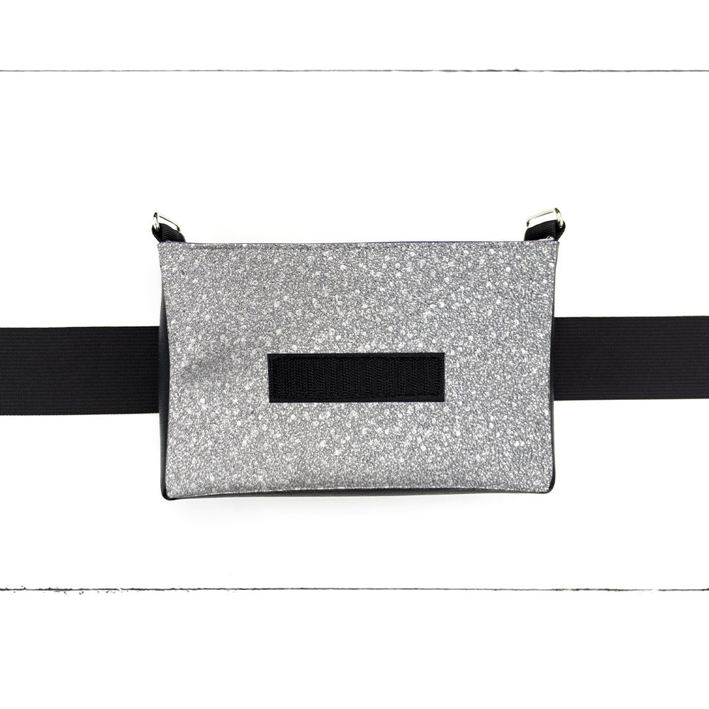 Base - 8" BananOurse Paillettes Argentées (Sac banane transformable)