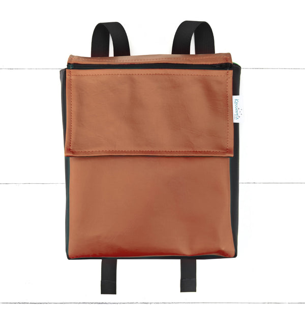 Base - 8" Mini Kangourou Automne