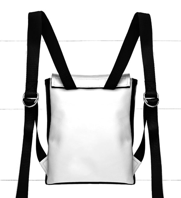 Base - 8" Mini Kangourou Blanche-Neige