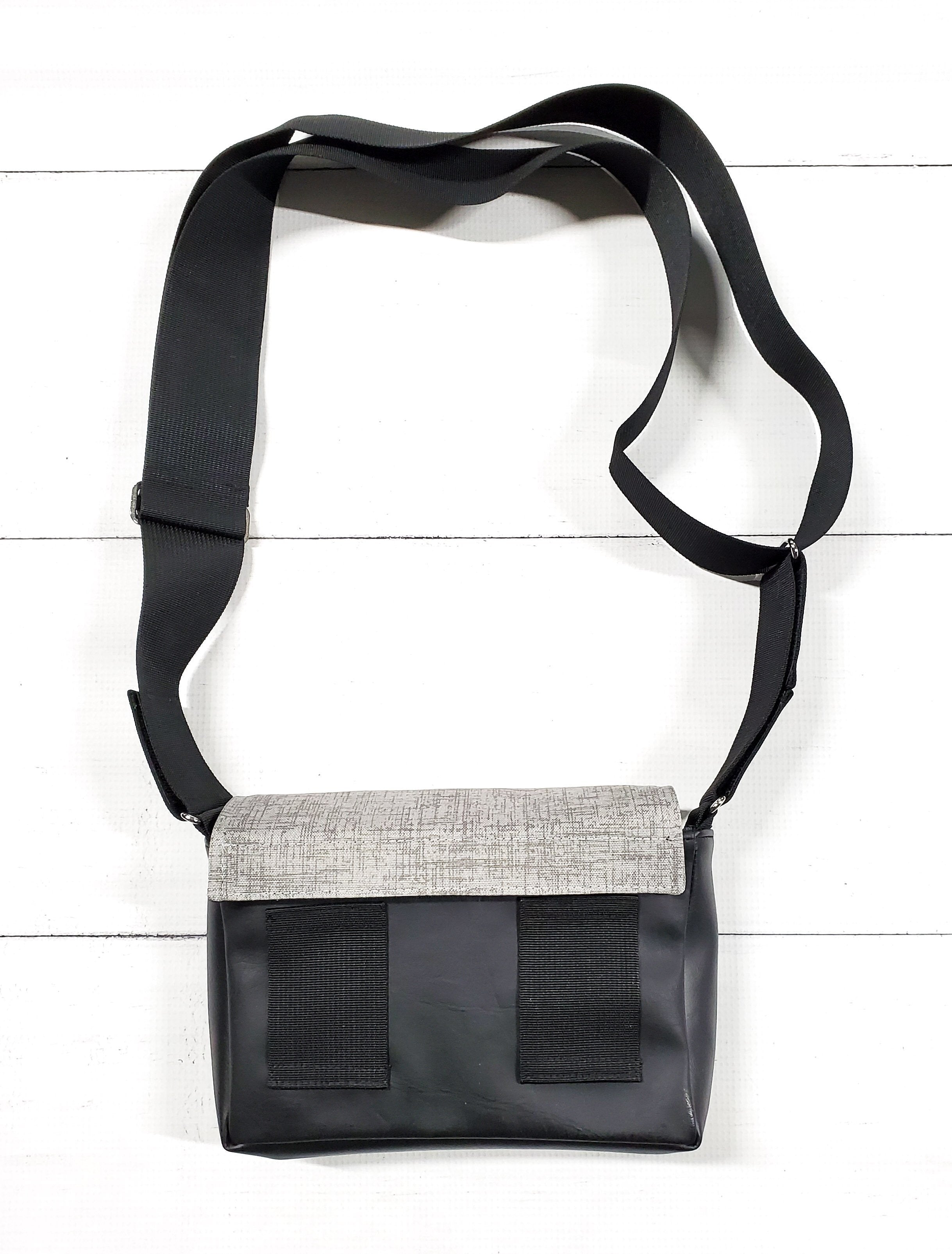 Base - 8" BananOurse Noir (Sac banane transformable)