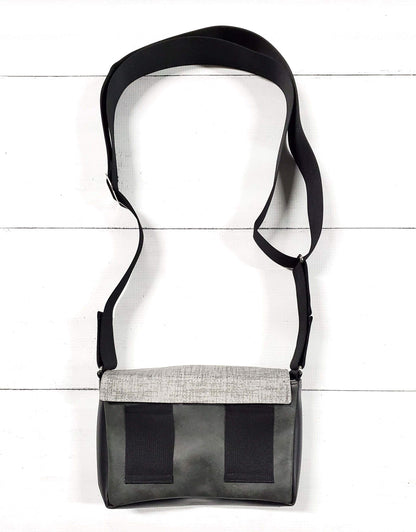 Base - 8" BananOurse Charcoal (Sac banane transformable) - Kassiopeia par la Bohème - Sac à main interchangeable fait au Québec