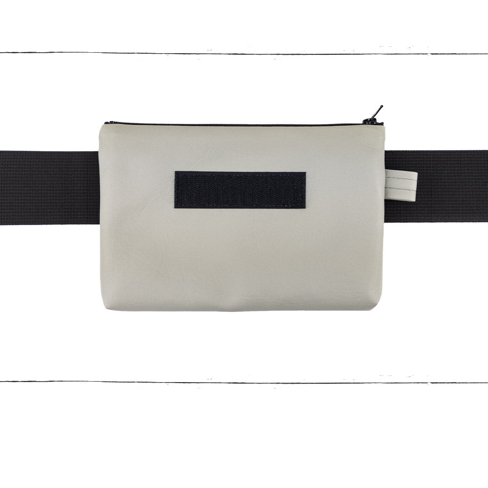 Base - 8" BananaSplit Greige (Sac banane mince) - Kassiopeia par la Bohème - Sac à main interchangeable fait au Québec