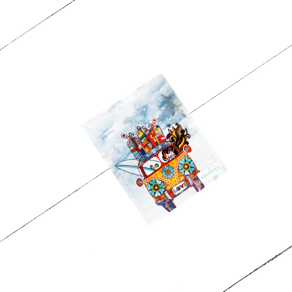Rabat interchangeable "Katee" pour mini portefeuille. Produit au Québec Kassiopeia par la bohème