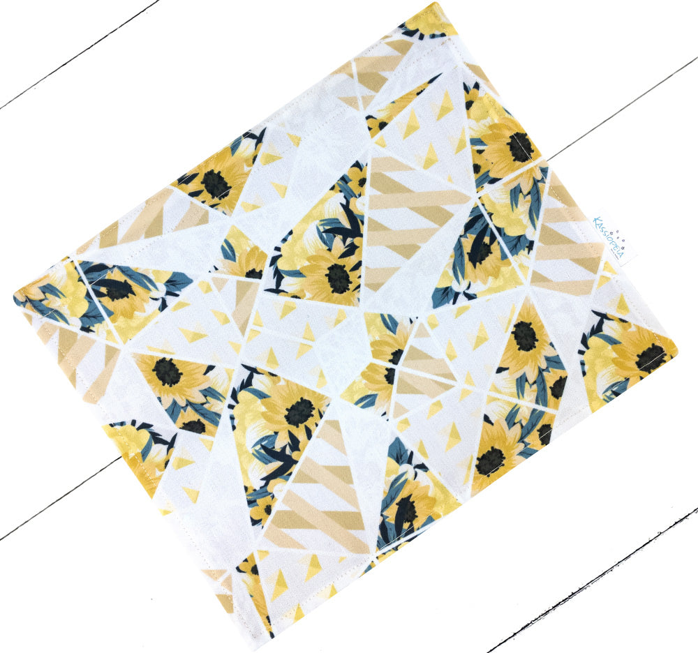 Rabat 11" interchangeable "Patchwork floral" pour les sacs Kassiopeia par la bohème, un produit du Québec