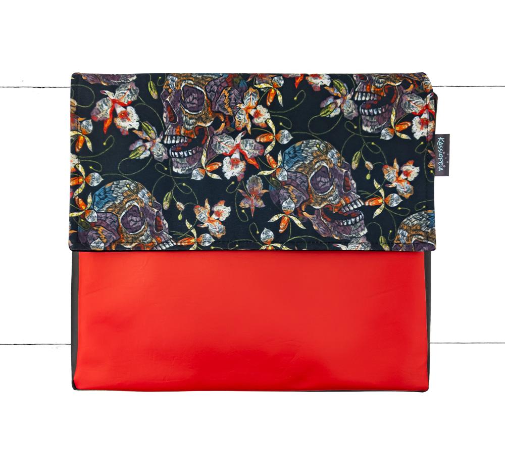 Rabat Skulls brodés 15"